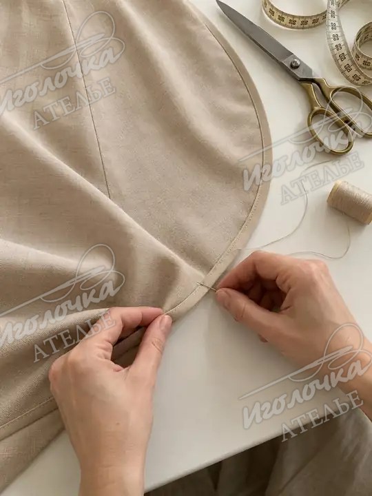 Низ обработан косой бейкой